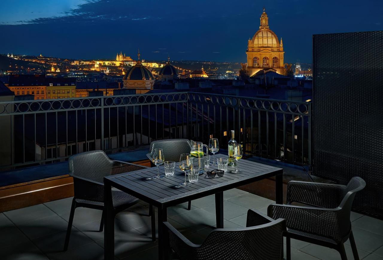 Downtown Suites Rubesova Praag Buitenkant foto