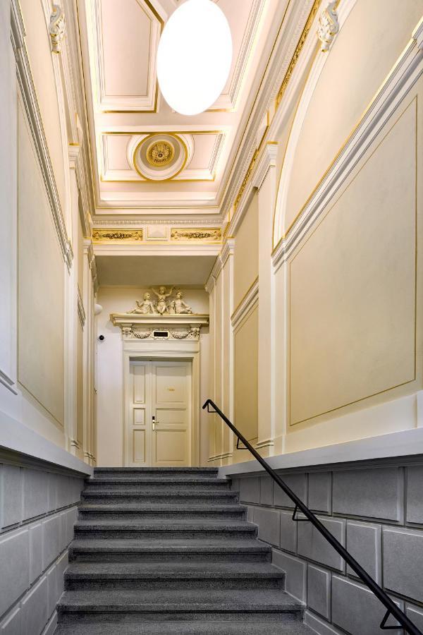 Downtown Suites Rubesova Praag Buitenkant foto