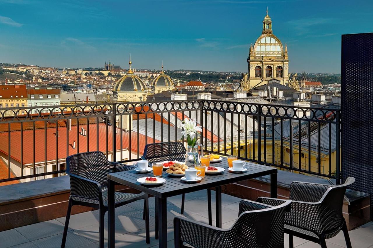 Downtown Suites Rubesova Praag Buitenkant foto