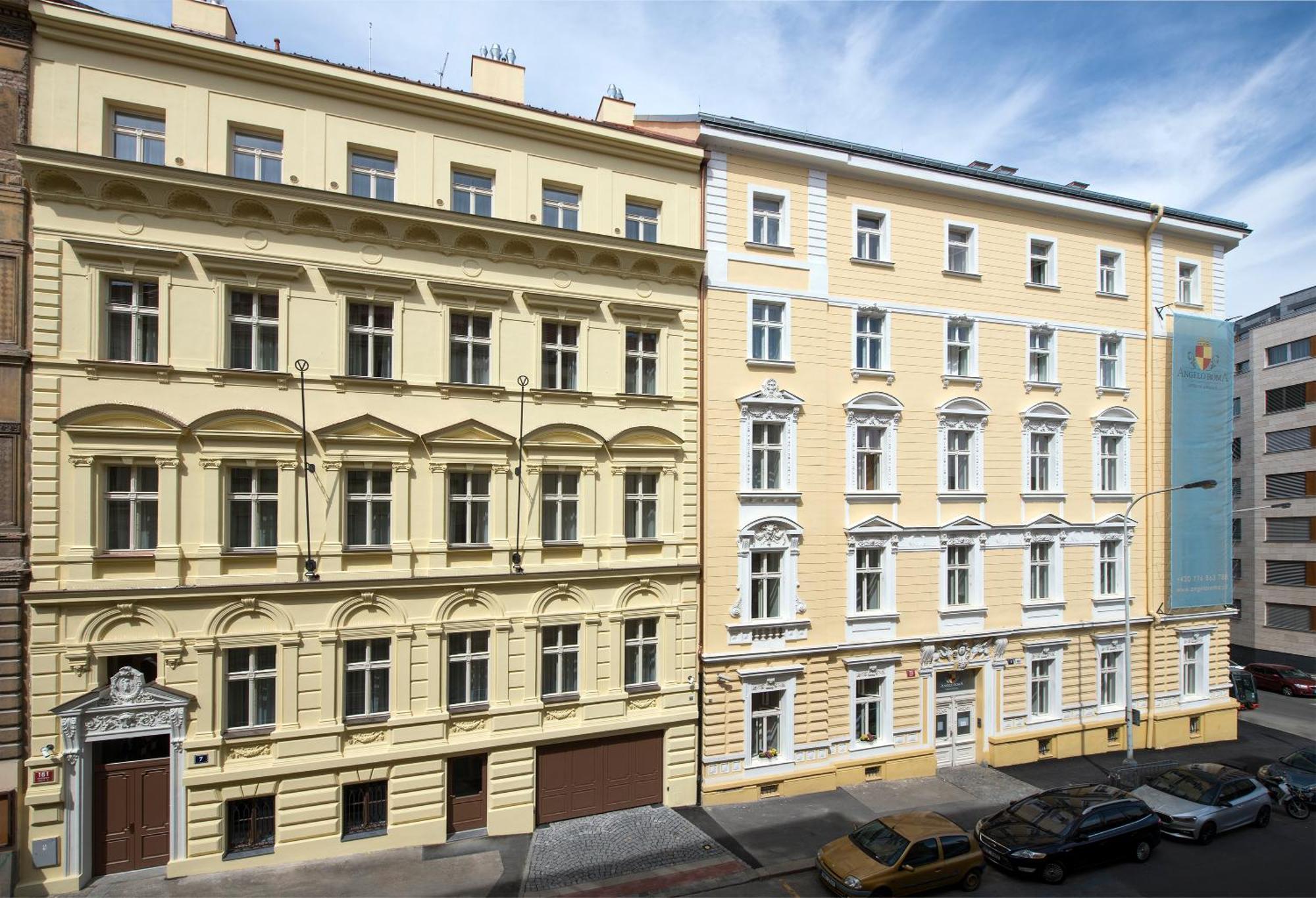 Downtown Suites Rubesova Praag Buitenkant foto